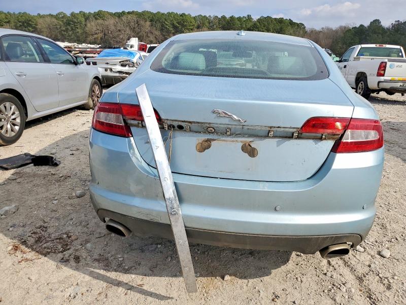 Photo 6 from auction – 2011 JAGUAR XF with VIN SAJWA0FB2BLS20212