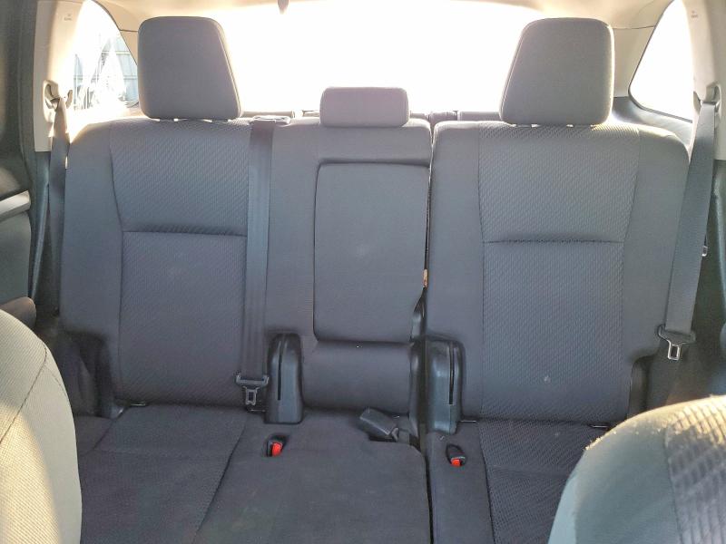Photo 10 from auction – 2018 TOYOTA HIGHLANDER with VIN 5TDBZRFH9JS899617