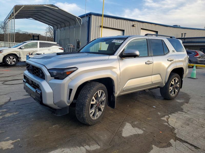 TOYOTA 4RUNNER SR 2025 with VIN JTEVA5BR7S5049600 - Photo from auction