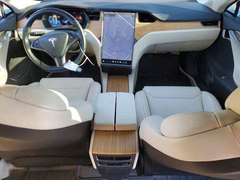 Photo 8 from auction – 2018 TESLA MODEL S with VIN 5YJSA1E27JF296885