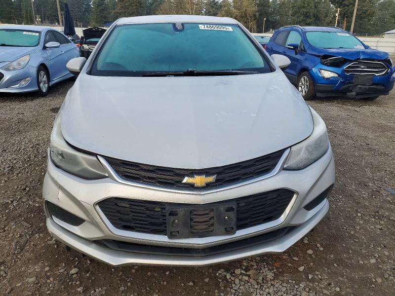 Photo 5 from auction – 2018 CHEVROLET CRUZE with VIN 1G1BE5SM5J7123320