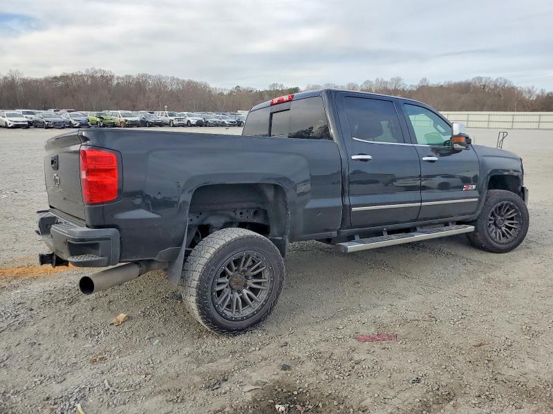 Zdjęcie 3 z aukcji – 2016 CHEVROLET SILVERADO z VIN 1GC1KWE89GF230336