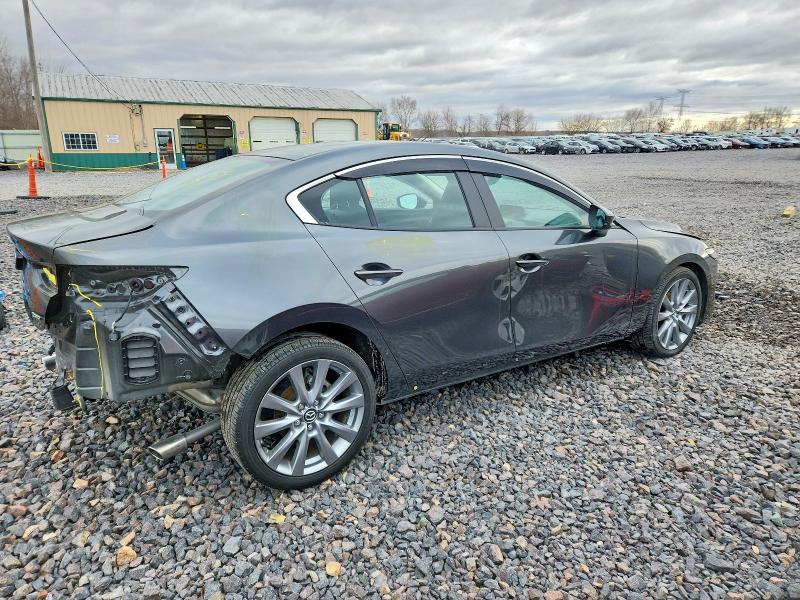 Фото 3 с аукциона – 2023 MAZDA 3 SELECT с VIN 3MZBPABM1PM364717