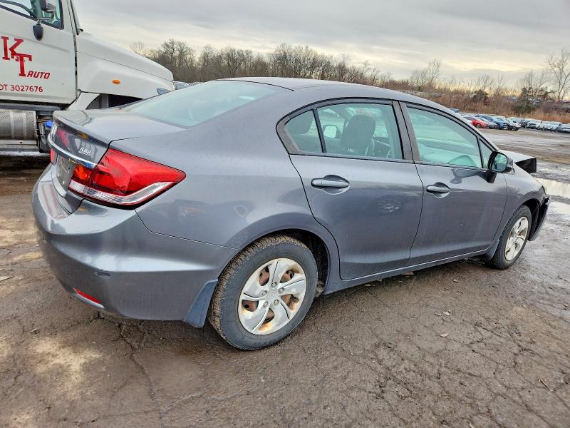 Photo 3 from auction – 2013 HONDA CIVIC LX with VIN 2HGFB2F58DH520789