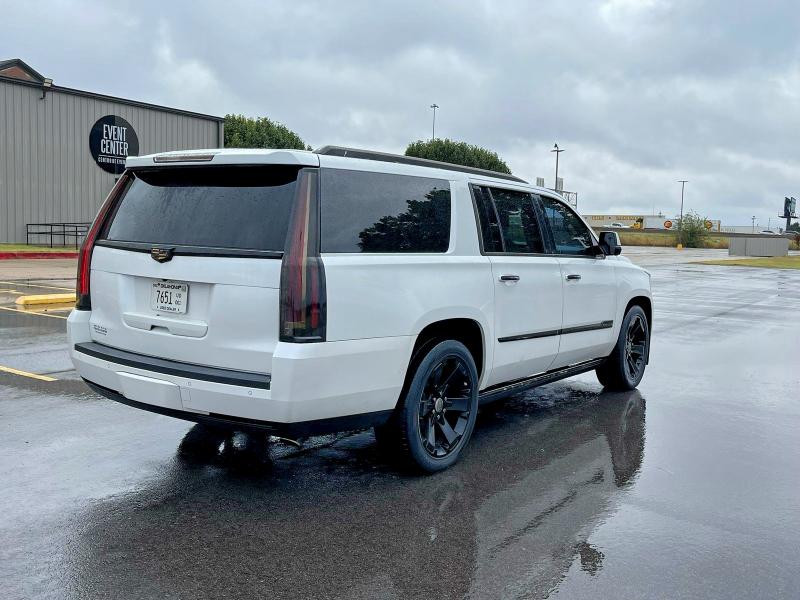 Photo 4 from auction – 2016 CADILLAC ESCALADE with VIN 1GYS4JKJ3GR235968