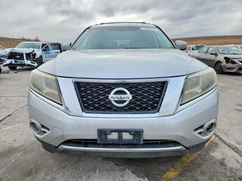 Photo 5 from auction – 2013 NISSAN PATHFINDER with VIN 5N1AR2MM9DC624575