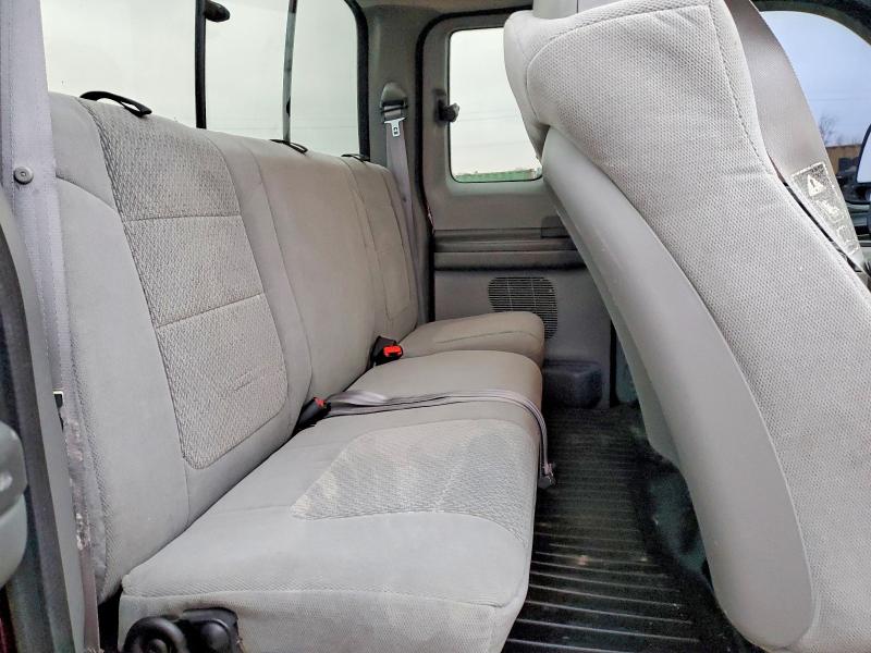 Photo 10 from auction – 2004 FORD F350 SRW S with VIN 1FTSX31P54EB24940