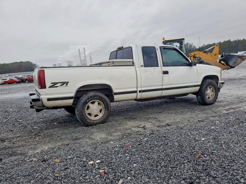 Photo 3 from auction – 1997 CHEV GMT-400 with VIN 2GCEK19R0V1139841