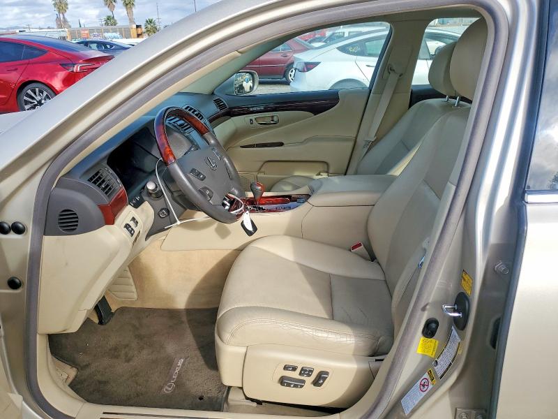 Photo 7 from auction – 2012 LEXUS LS 460 with VIN JTHBL5EF5C5111210
