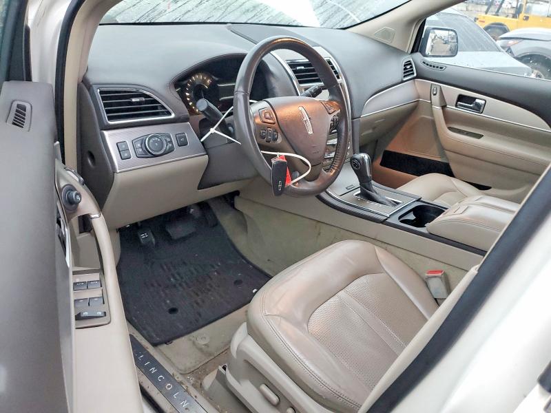 Photo 8 from auction – 2012 LINCOLN TOWNHOUSE MKX with VIN 2LMDJ6JK8CBL14211