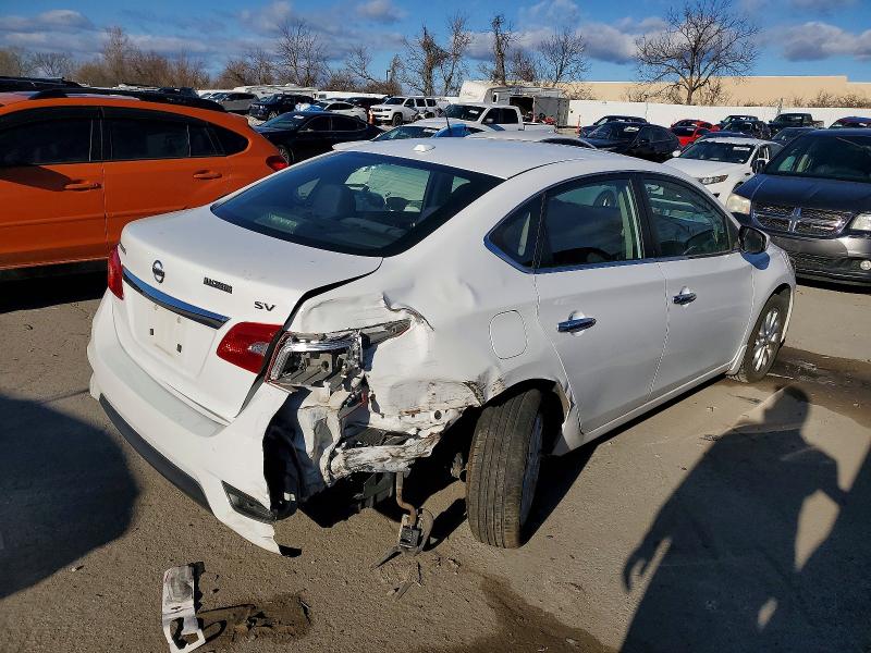 Photo 3 from auction – 2018 NISSAN SENTRA with VIN 3N1AB7AP0JY213012