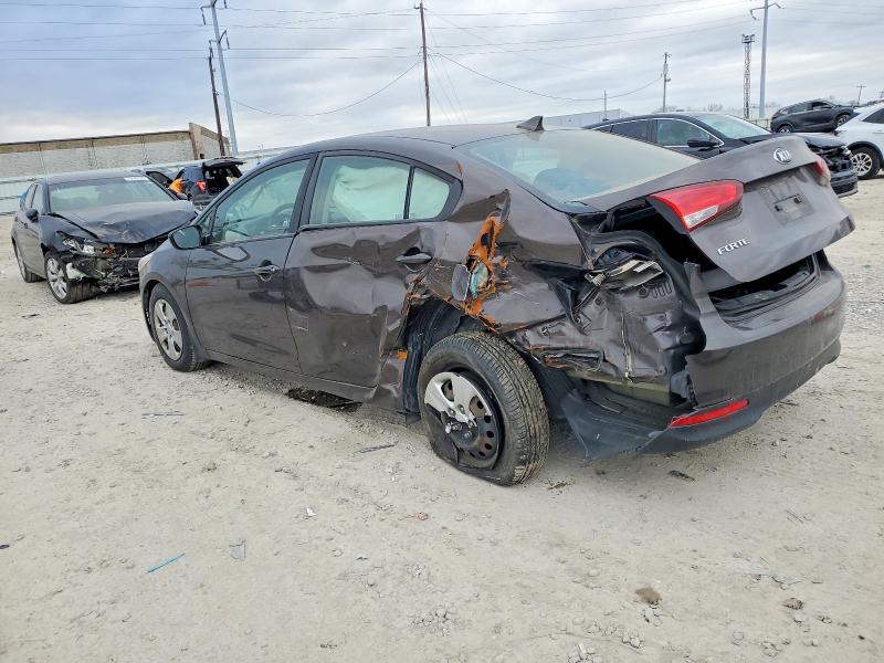 Photo 2 from auction – 2018 KIA FORTE with VIN 3KPFK4A71JE212082