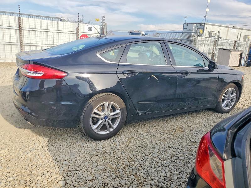 Photo 3 from auction – 2018 FORD FUSION with VIN 3FA6P0LUXJR133294