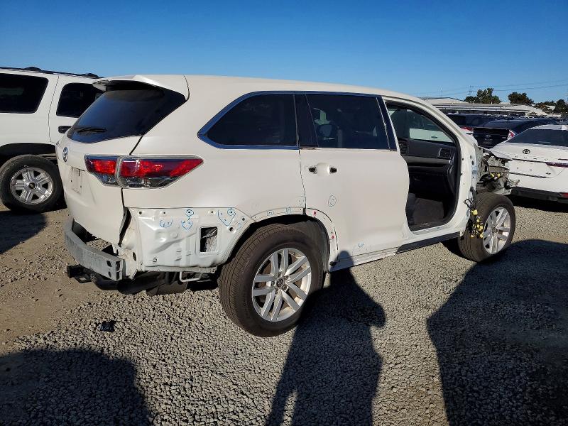 Photo 3 from auction – 2016 TOYOTA HIGHLANDER with VIN 5TDZKRFH7GS171550