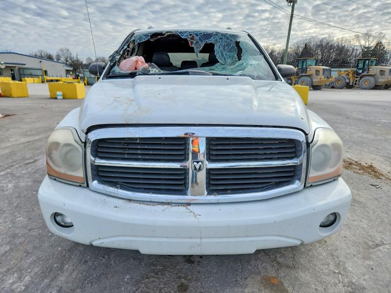 Photo 5 from auction – 2004 DODGE DURANGO SL with VIN 1D4HB48D94F196232
