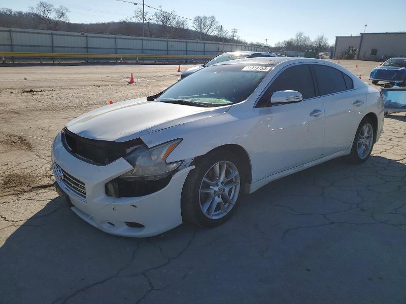 NISSAN MAXIMA S 2010 z numerem VIN 1N4AA5AP6AC848237 - Zdjęcie z aukcji