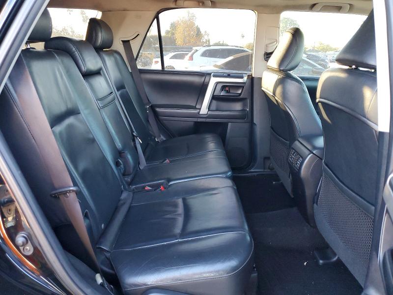 Photo 11 from auction – 2011 TOYOTA 4RUNNER SR with VIN JTEBU5JRXB5033550