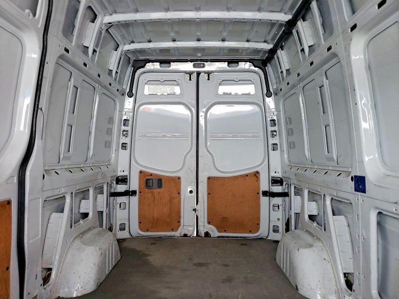 Photo 10 from auction – 2017 MERCEDES-BENZ SPRINTER 2 with VIN WD3PE7CD6HP565499