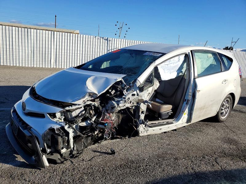 TOYOTA PRIUS V 2015 with VIN JTDZN3EU6FJ032122 - Photo from auction