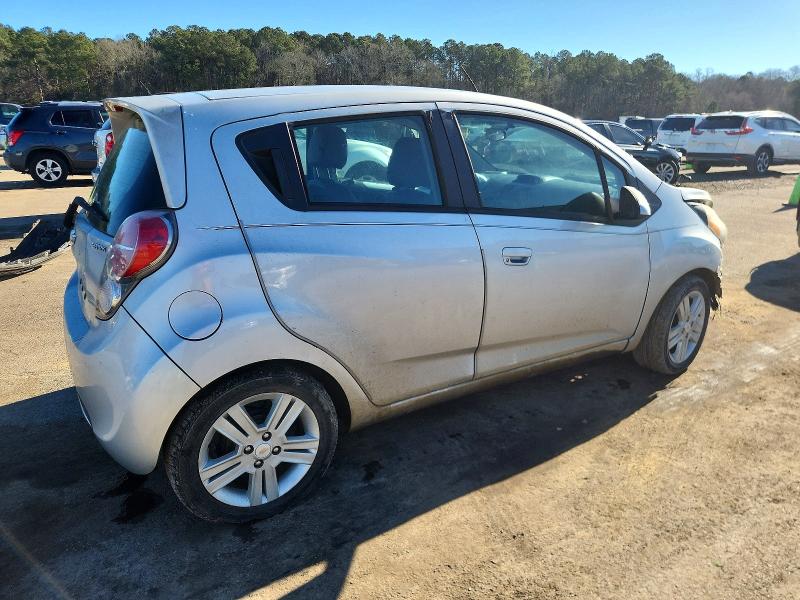Photo 3 from auction – 2013 CHEVROLET SPARK with VIN KL8CB6S9XDC586547