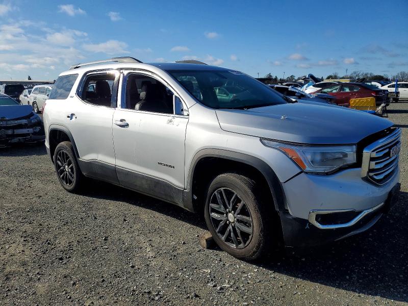 Photo 4 from auction – 2018 GMC ACADIA with VIN 1GKKNMLA4JZ119256