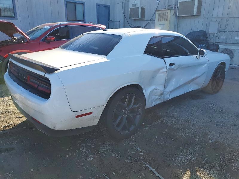 Photo 3 from auction – 2019 DODGE CHALLENGER with VIN 2C3CDZAGXKH551329
