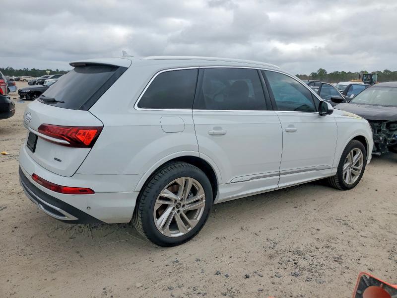 Photo 3 from auction – 2023 AUDI Q7 PREMIUM with VIN WA1LCBF73PD007834