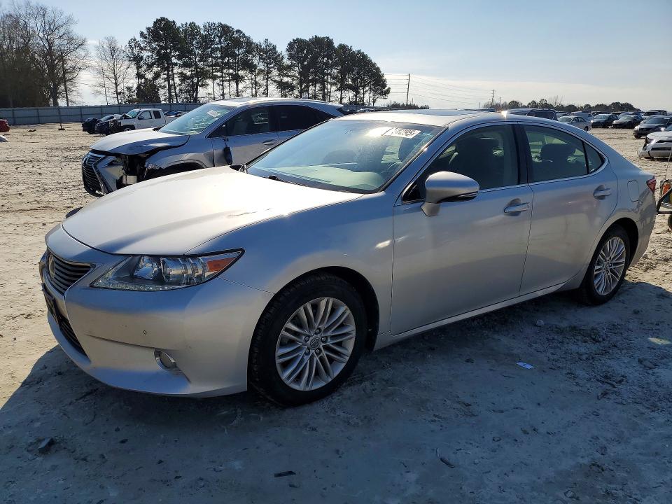 LEXUS ES 350 2015 with VIN JTHBK1GG4F2181515 - Photo from auction