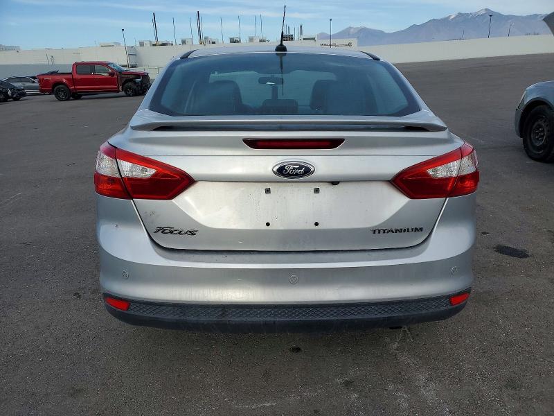 Photo 6 from auction – 2014 FORD FOCUS with VIN 1FADP3J28EL219573