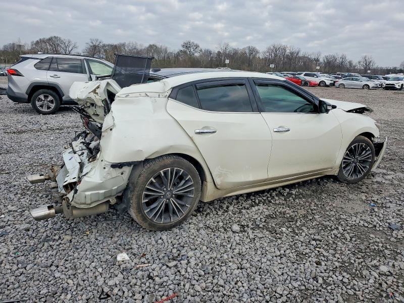 Photo 3 from auction – 2016 NISSAN MAXIMA with VIN 1N4AA6AP0GC430691
