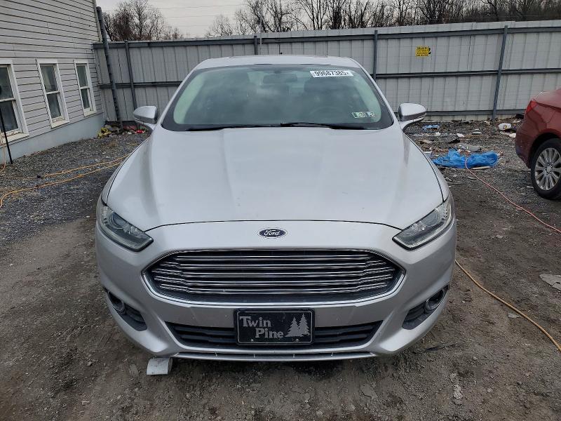 Photo 5 from auction – 2015 FORD FUSION SE with VIN 3FA6P0HD7FR217914