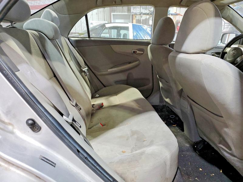 Zdjęcie 10 z aukcji – 2010 TOYOTA COROLLA z VIN 1NXBU4EE4AZ359043