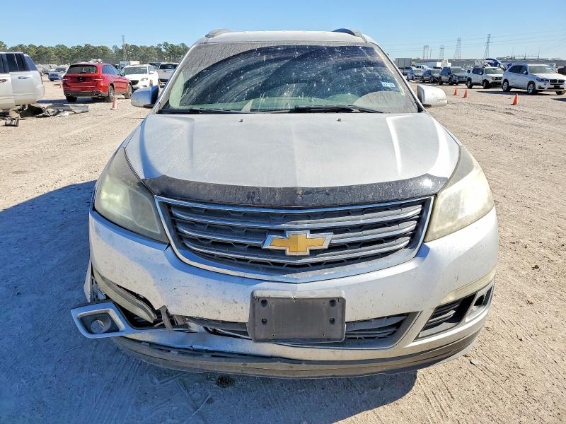 Photo 5 from auction – 2015 CHEVROLET TRAVERSE with VIN 1GNKVGKD9FJ149147