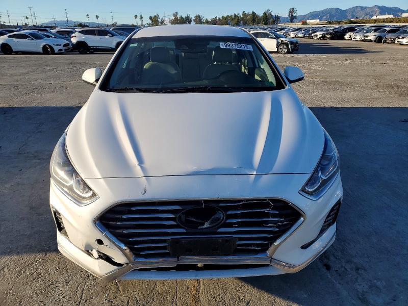 Photo 5 from auction – 2019 HYUNDAI SONATA with VIN KMHE54L2XKA093629