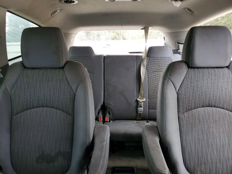 Photo 10 from auction – 2017 CHEVROLET TRAVERSE L with VIN 1GNKRHKD5HJ287913