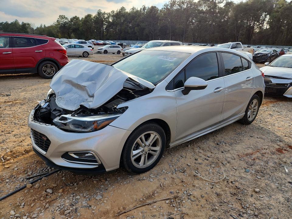 CHEVROLET CRUZE 2018 with VIN 3G1BE6SM9JS535330 - Photo from auction