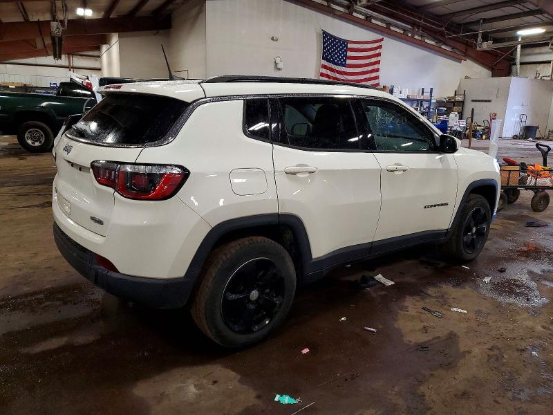 Photo 3 from auction – 2019 JEEP COMPASS LA with VIN 3C4NJDBB4KT690639