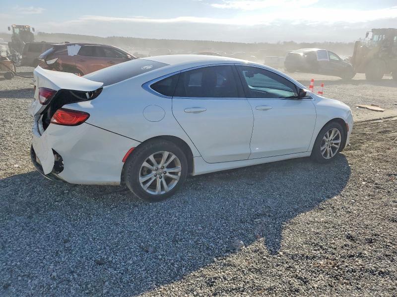 Photo 3 from auction – 2015 CHRYSLER 200 LIMITE with VIN 1C3CCCAB4FN571870