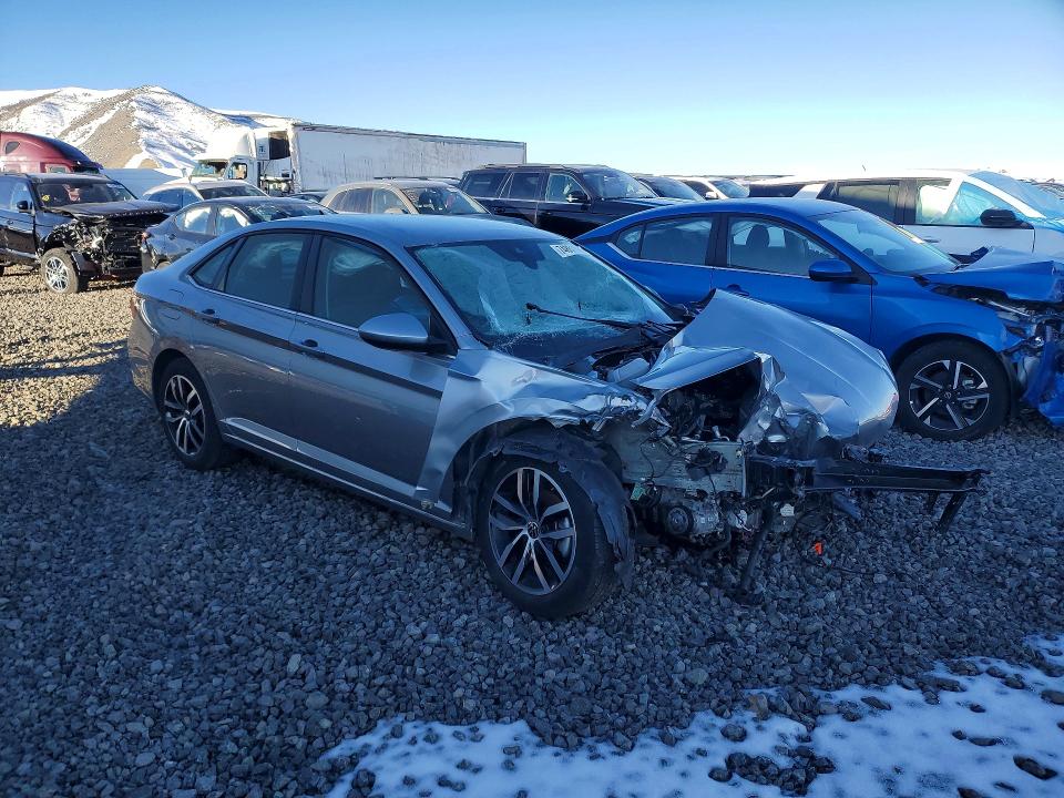 Photo 4 from auction – 2025 VOLKSWAGEN JETTA SE with VIN 3VWEX7BU7SM024433