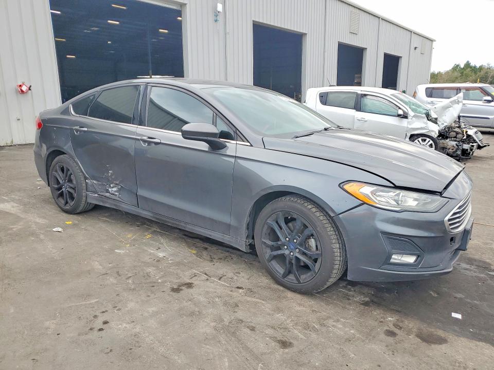 Photo 4 from auction – 2020 FORD FUSION with VIN 3FA6P0HD1LR178894