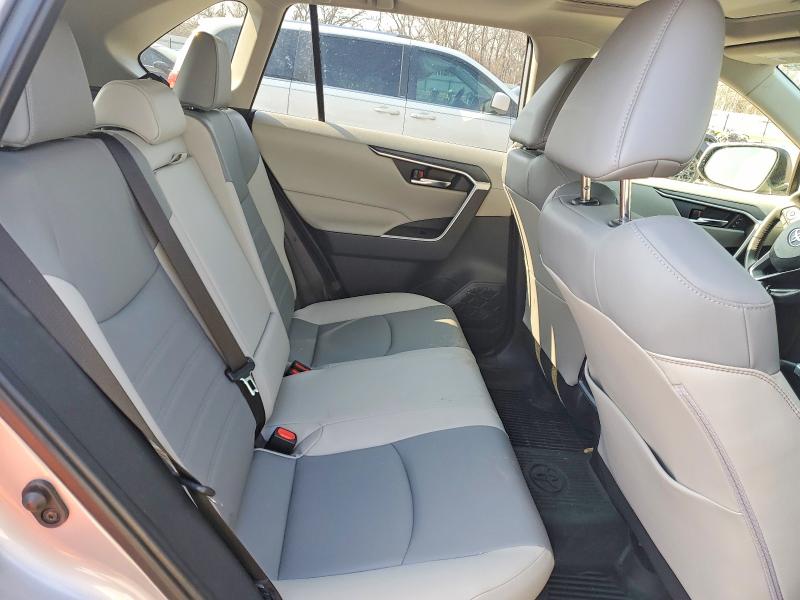 صورة رقم 11 من المزاد - 2023 TOYOTA RAV4 XLE P مع VIN JTMB6RFV2PD112557