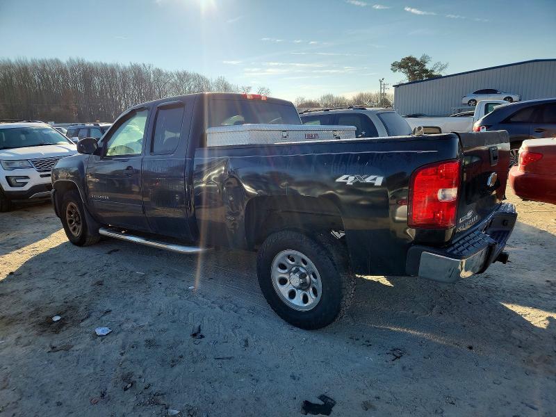 Photo 2 from auction – 2011 CHEVROLET SILVERADO with VIN 1GCRKSEA5BZ335574