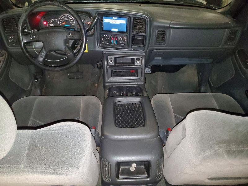 Photo 8 from auction – 2005 CHEVROLET SILVERADO with VIN 1GCEK19T25E192504