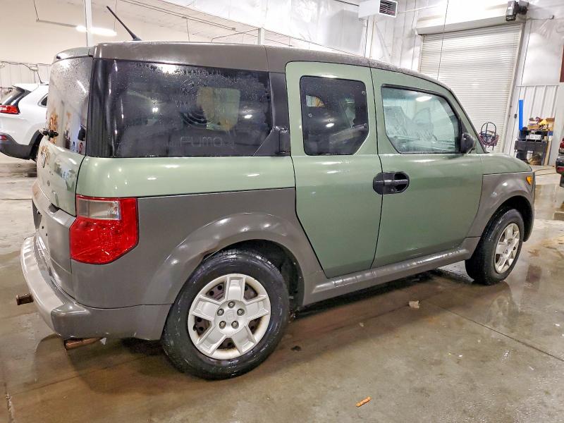 Photo 3 from auction – 2005 HONDA ELEMENT LX with VIN 5J6YH28335L017266