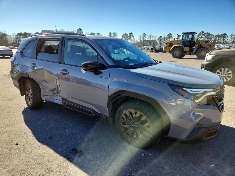 Photo 4 from auction – 2025 SUBARU FORESTER S with VIN JF2SLSJD3SH404705