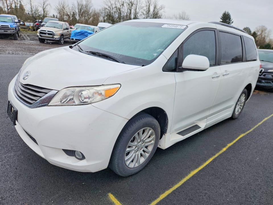 TOYOTA SIENNA 2013 with VIN 5TDYK3DC6DS291044 - Photo from auction