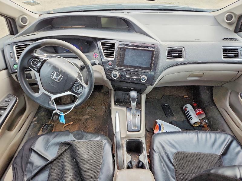 Photo 8 from auction – 2015 HONDA CIVIC with VIN 2HGFB2F81FH530349