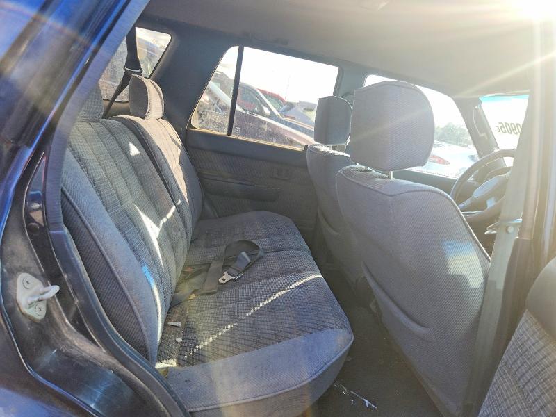 Photo 11 from auction – 1993 TOYOTA 4RUNNER with VIN JT3VN39W7P0109229