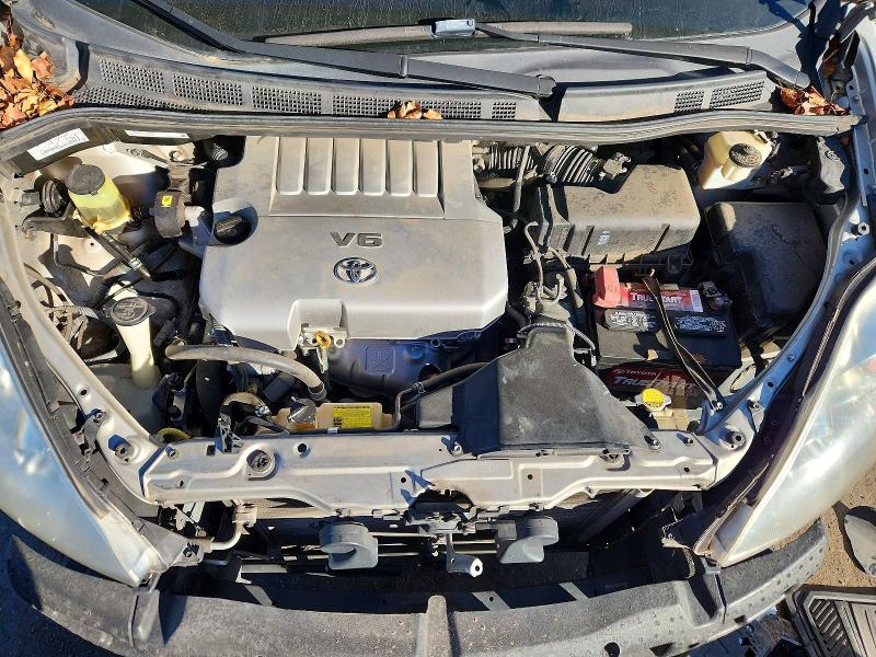 Photo 12 from auction – 2009 TOYOTA SIENNA with VIN 5TDZK22C99S280127