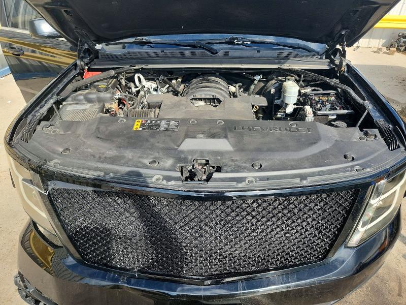 Photo 12 from auction – 2020 CHEVROLET SUBURBAN with VIN 1GNSCHKC1LR221944